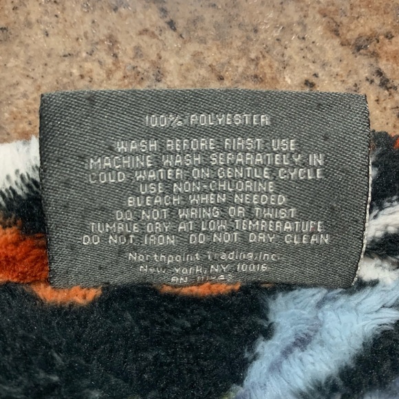 Monte & Jardin Ultra Plush Floral Throw Fleece Flower Blanket 60"x70” Warm Cozy - Picture 4 of 16